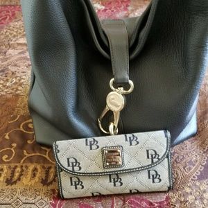 Dooney & Bourke Bon ton bag and wallet